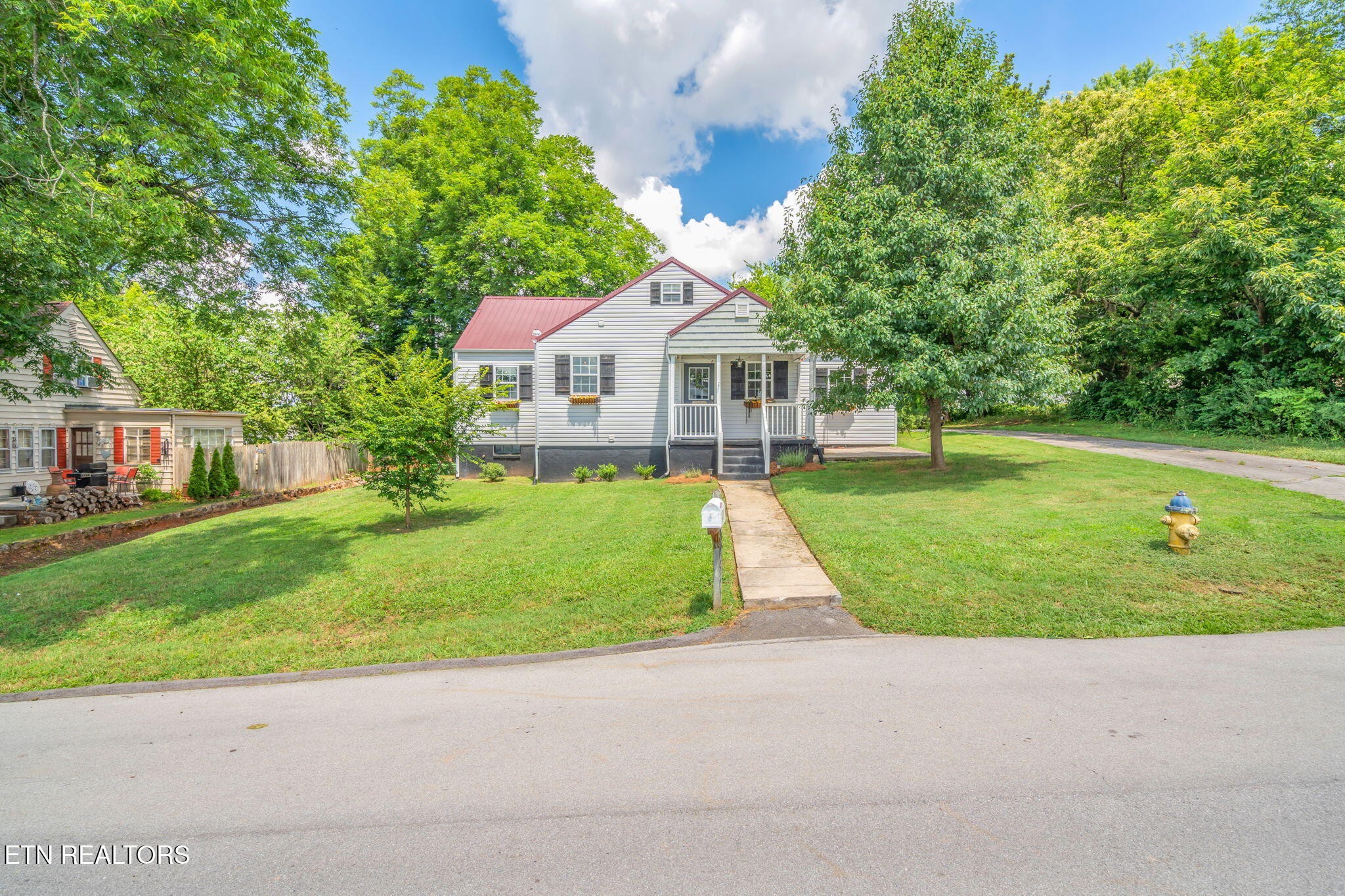 1911 Crest Road Maryville, TN 37804 - Photo 46 of 51 Gallery Image 46