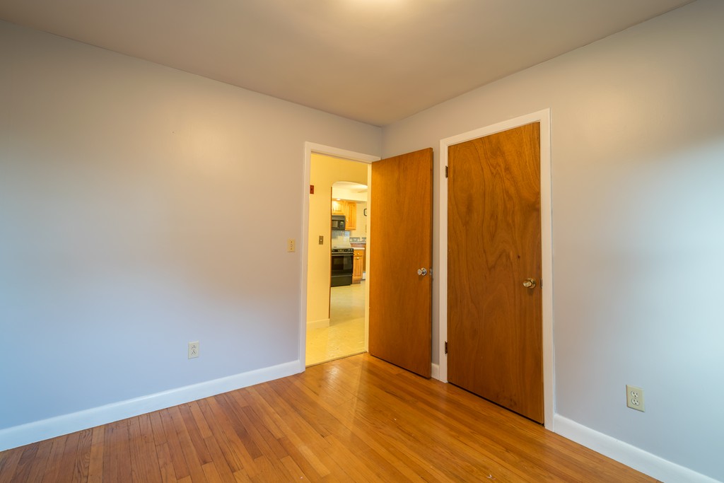 499 Mendon Road Attleboro, MA 02703 - Photo 19 of 30 Gallery Image 19