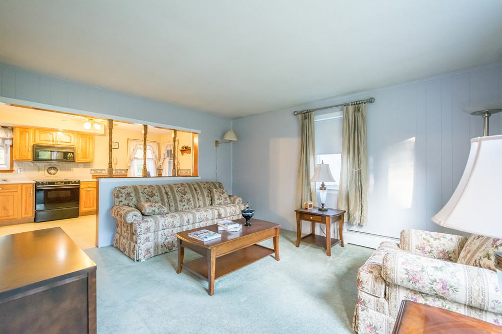 499 Mendon Road Attleboro, MA 02703 - Photo 8 of 30 Gallery Image 8