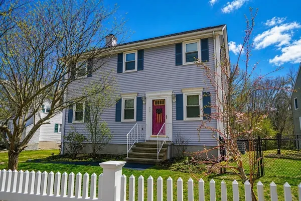$845,000 | 93 A Lexington Street, Burlington, MA 01803