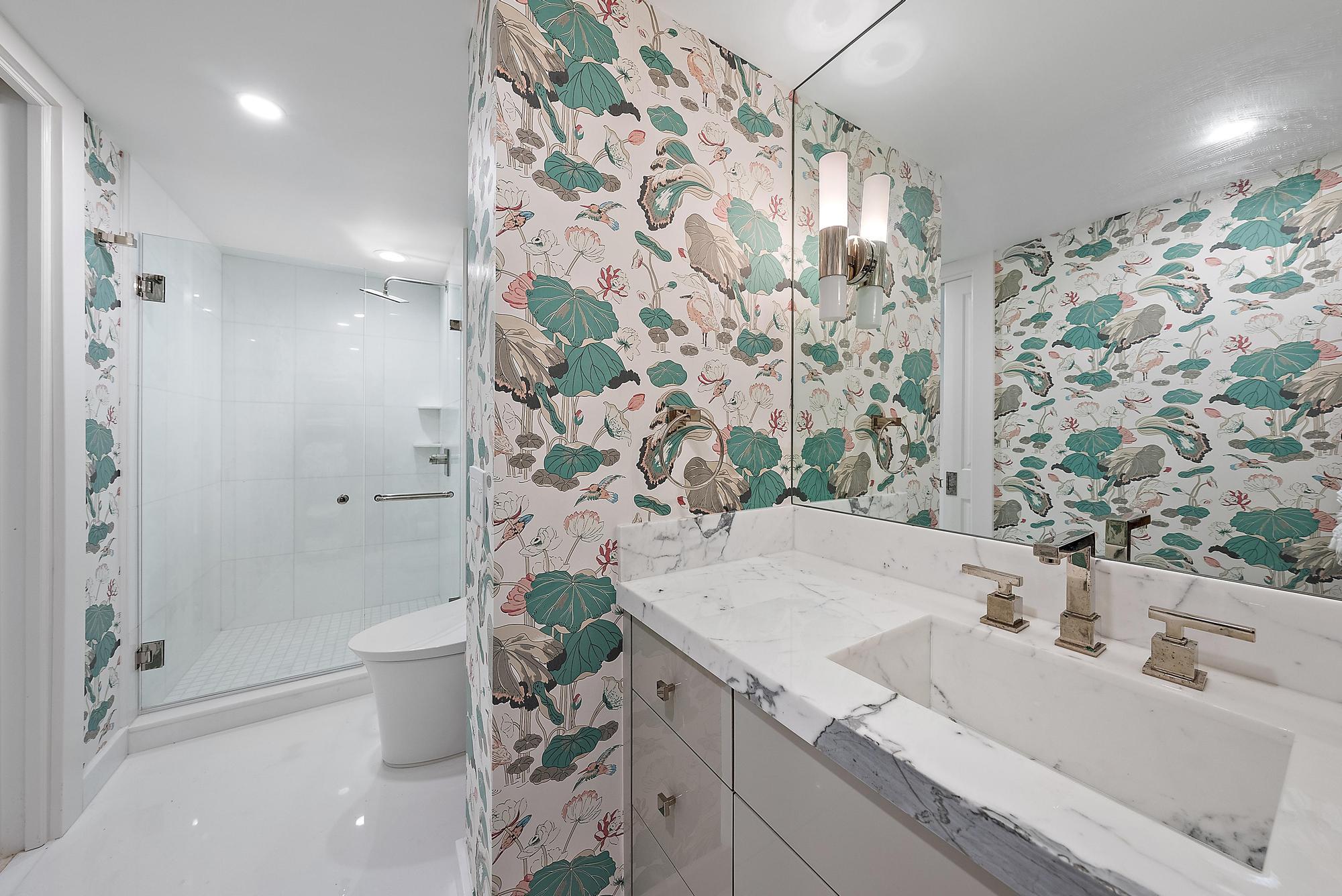 44 Cocoanut Row, Unit B310 Palm Beach, FL 33480 - Photo 21 of 30 44 Cocoanut Row, B310-24