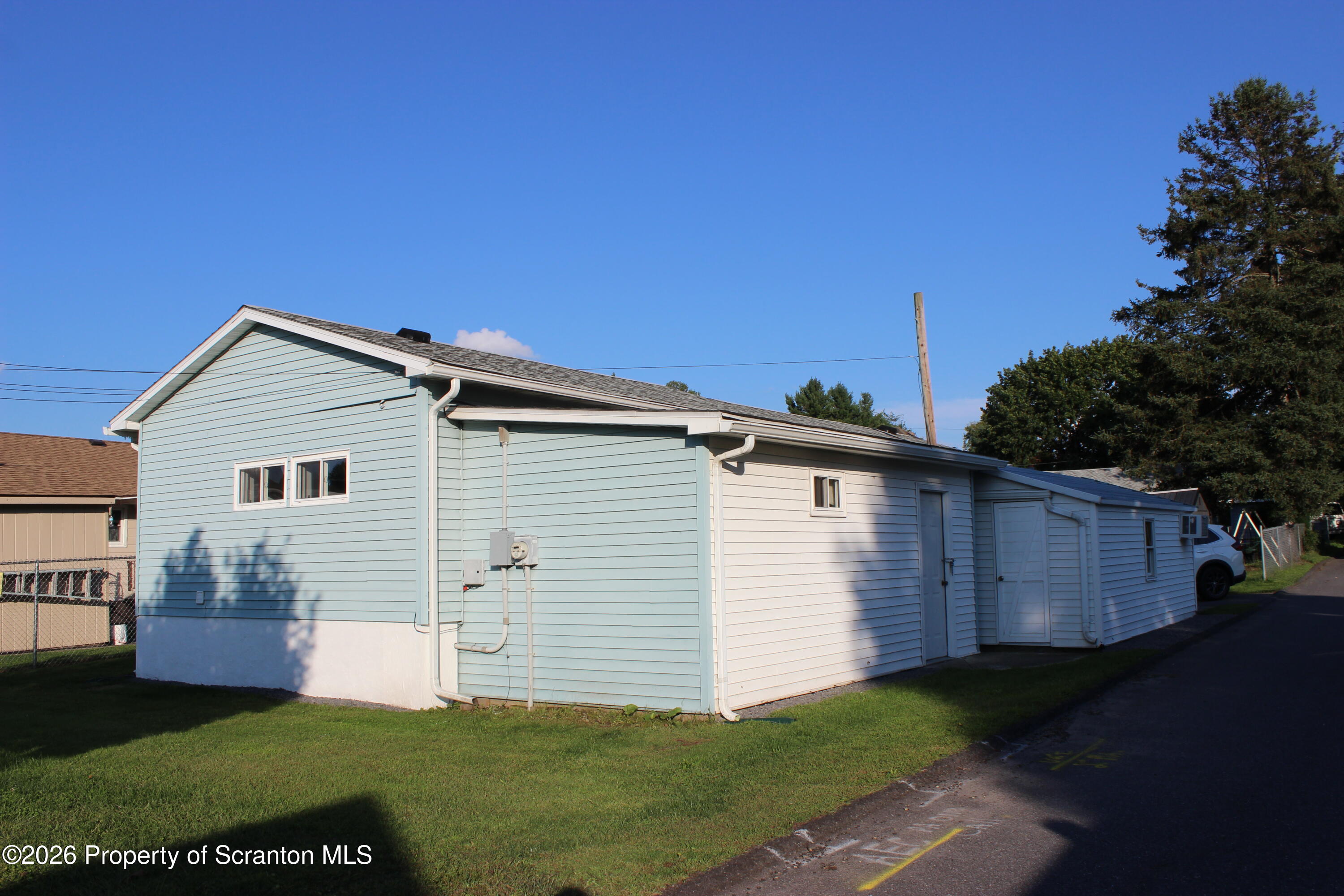309 Rear Drake Street Old Forge, PA 18518 - Photo 2 of 24 Rear