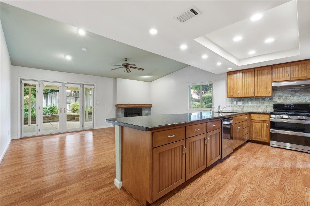 16 Rice Court Woodland, CA 95695 - Photo 7 of 38