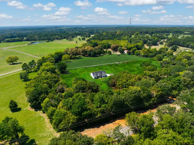 $705,000 | 17477 Fm 1253, Lindale, TX 75771