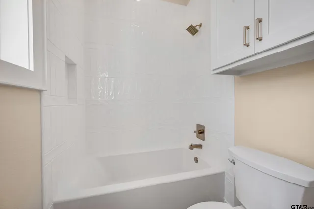 $705,000 | 17477 Fm 1253, Lindale, TX 75771