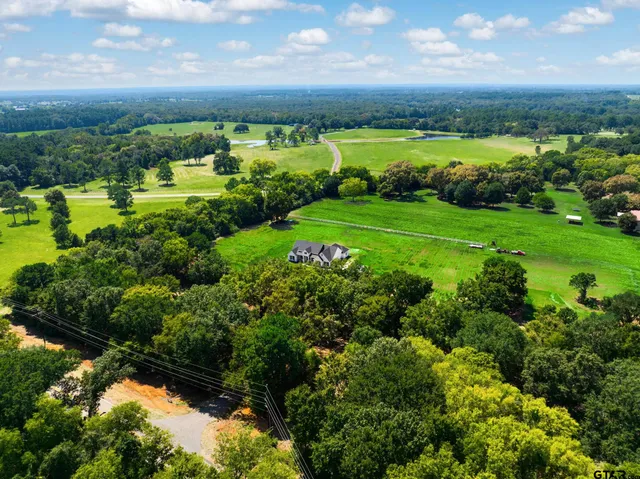 $705,000 | 17477 Fm 1253, Lindale, TX 75771