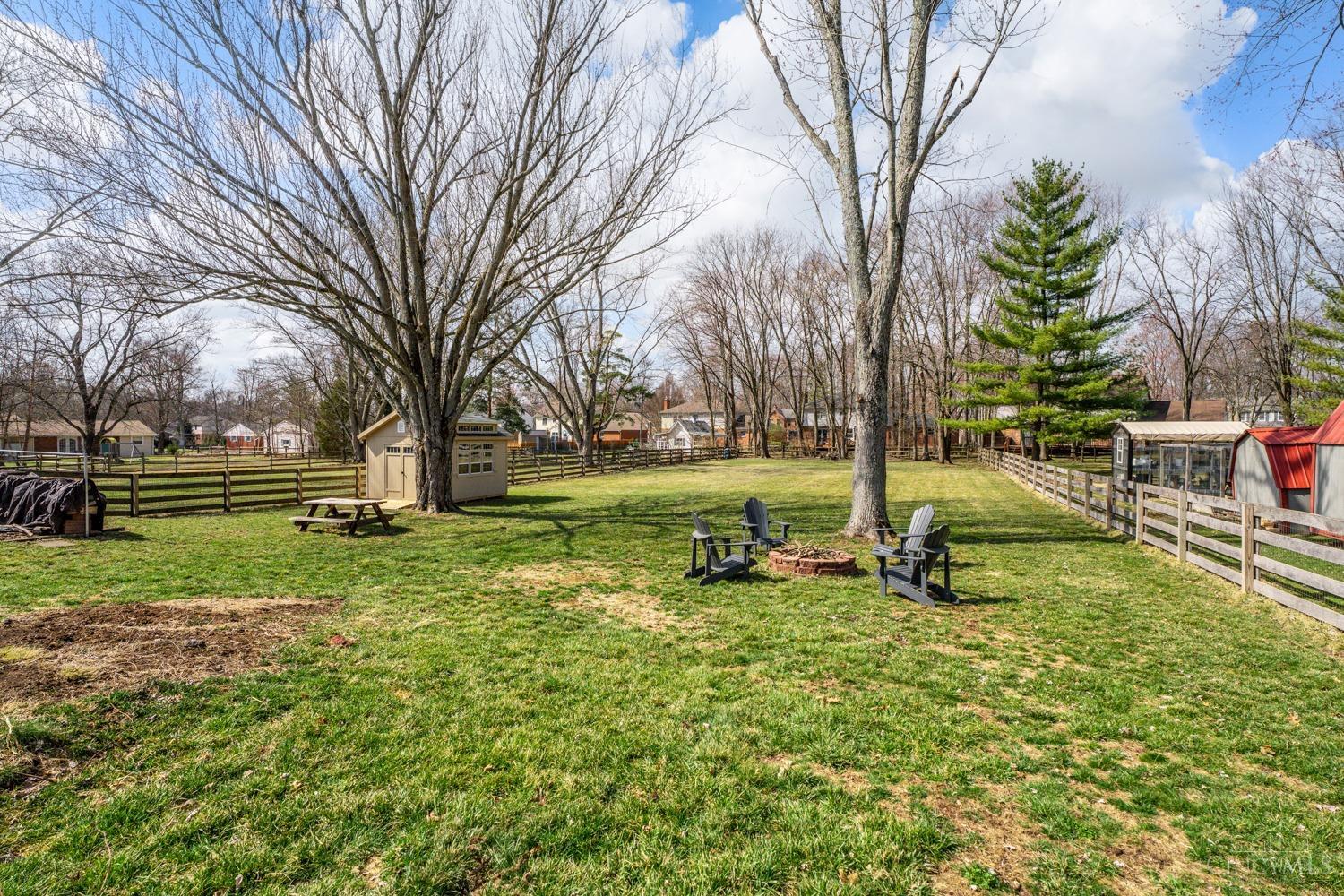 999 Pamela Road Cincinnati, OH 45255 - Photo 24 of 37 Gallery Image 24
