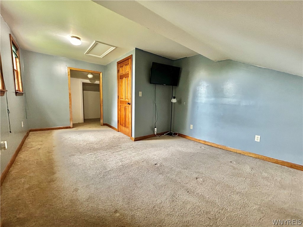 10920 Mckinstry Road Yorkshire, NY 14042 - Photo 11 of 20