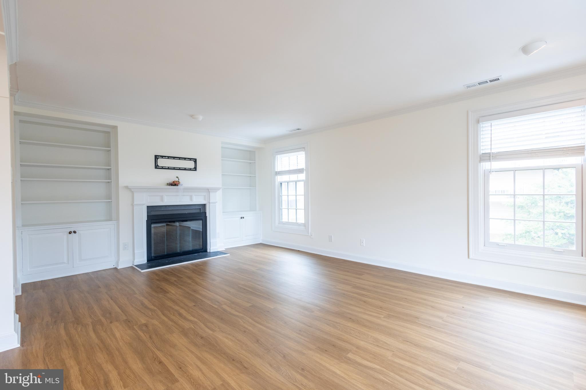 2828 Wisconsin Avenue Northwest, Unit 314 Washington, DC 20007 - Photo 3 of 23