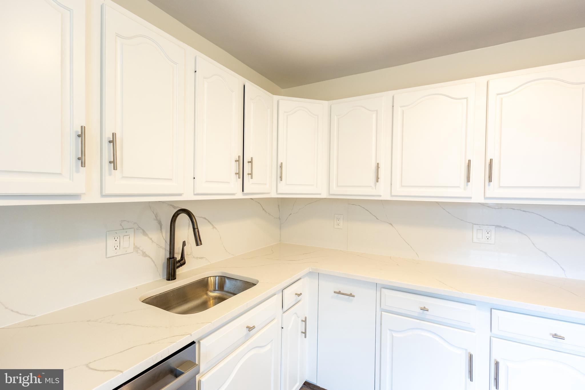 2828 Wisconsin Avenue Northwest, Unit 314 Washington, DC 20007 - Photo 9 of 23