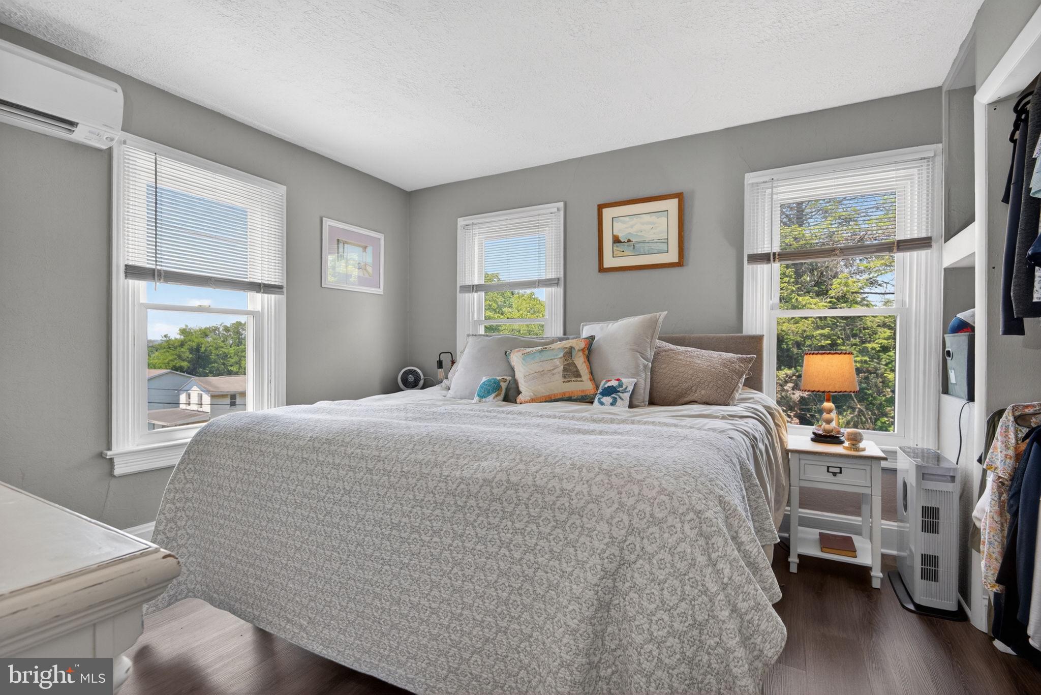 590 Monroe Street Harrisburg, PA 17113 - Photo 24 of 48 Main bedroom enhanced w/natural light