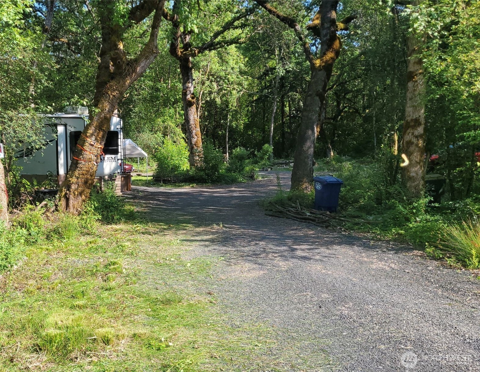 209 Frost Road Winlock, WA 98596 - Photo 2 of 9