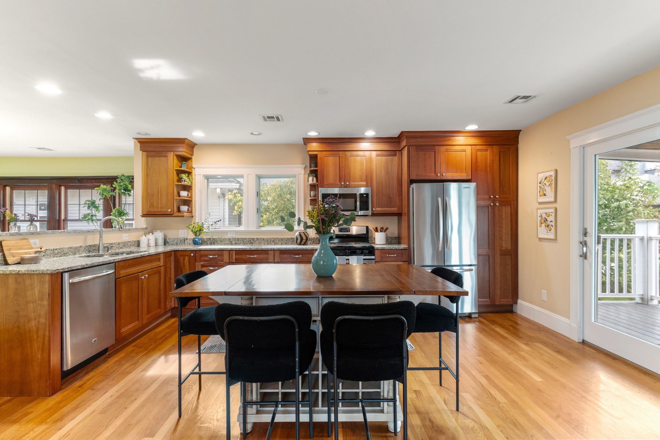 225 Jackson Road, Unit 225 Newton, MA 02458 - Photo 9 of 27 Gallery Image 9
