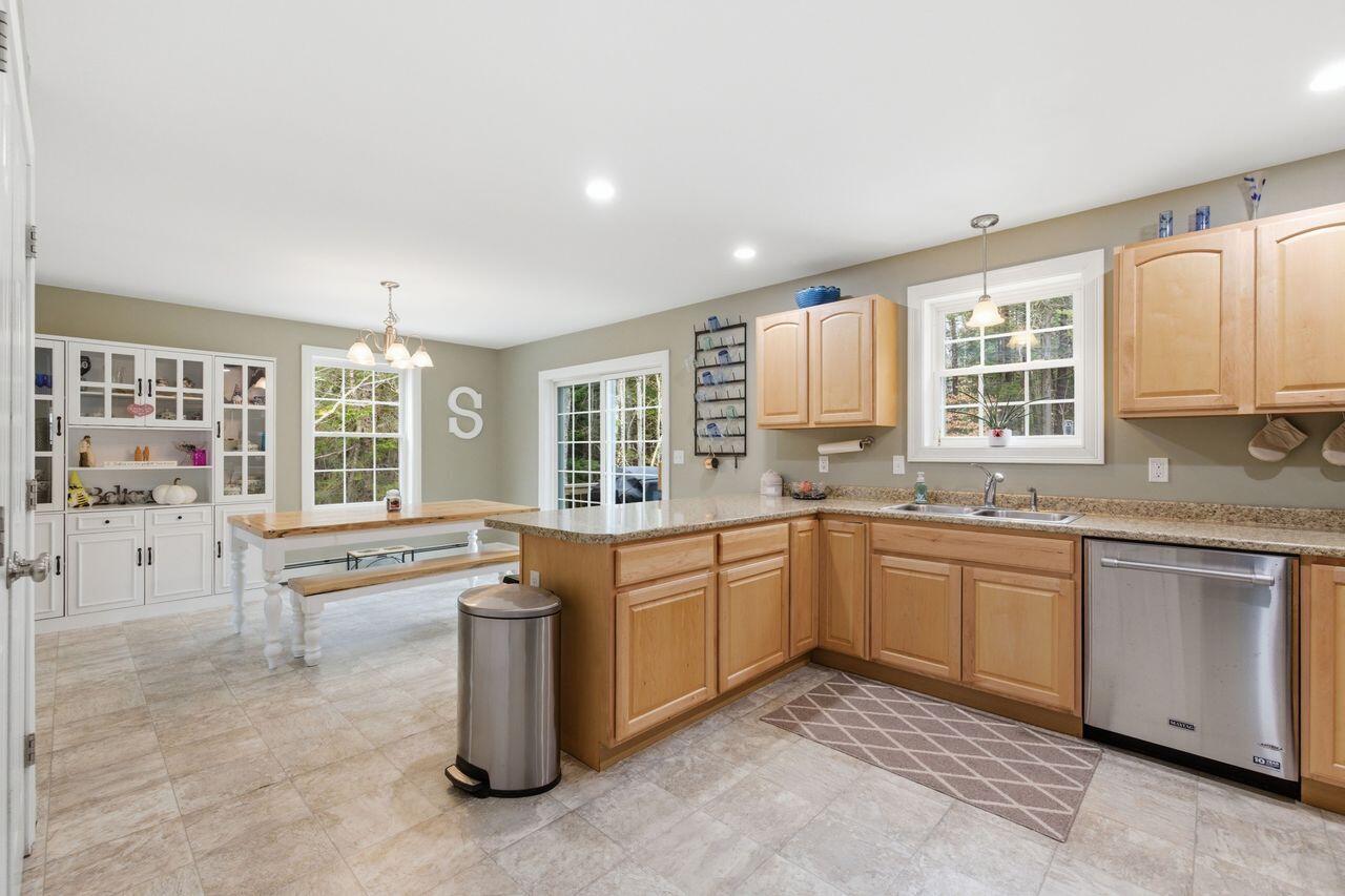 720 Parker Farm Road Buxton, ME 04093 - Photo 12 of 43 3G0A9088