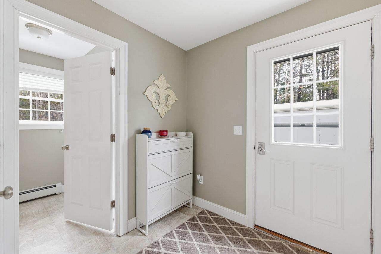 720 Parker Farm Road Buxton, ME 04093 - Photo 15 of 43 3G0A9103