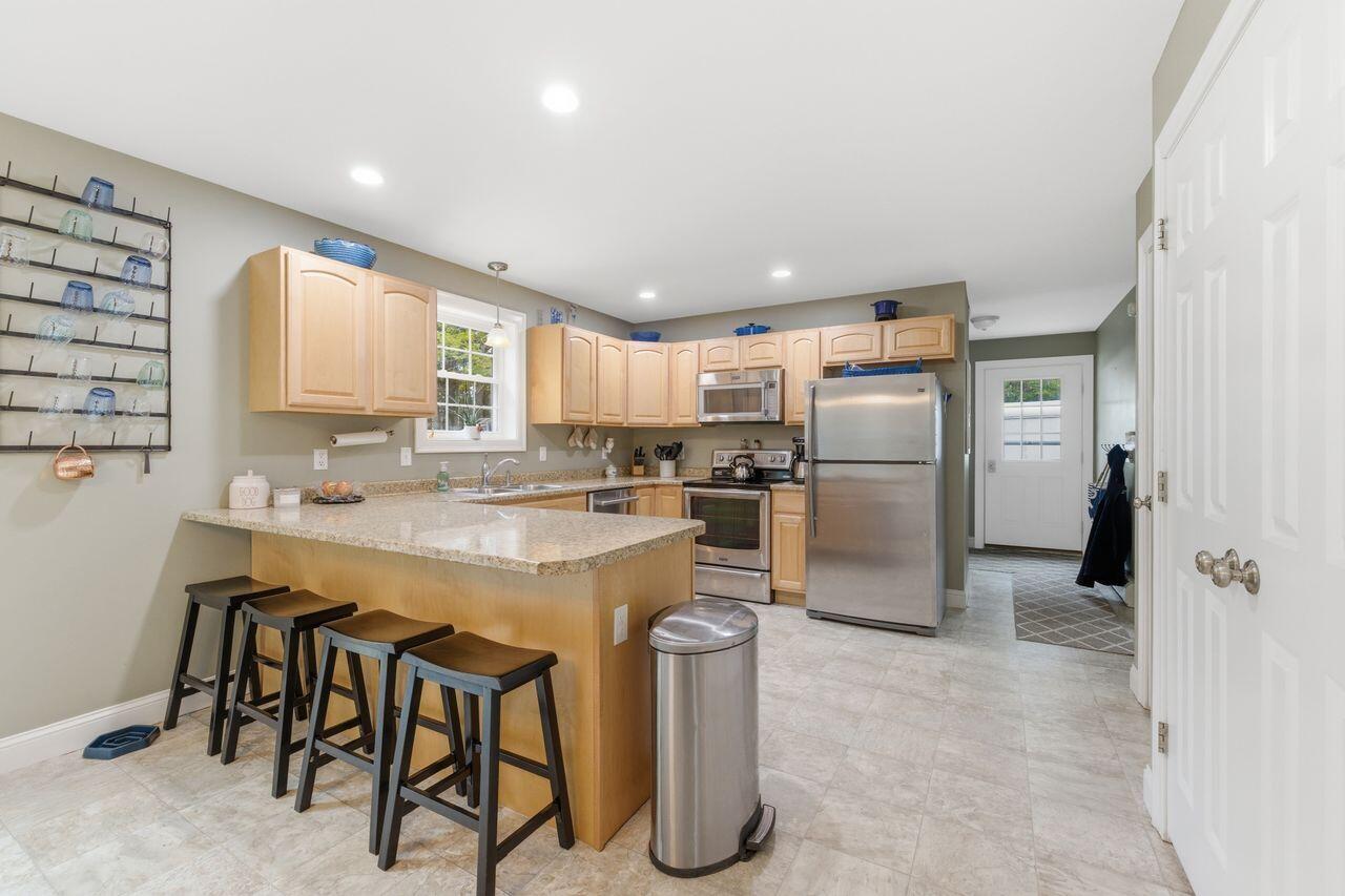 720 Parker Farm Road Buxton, ME 04093 - Photo 9 of 43 3G0A9070