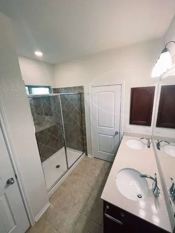 $2,100 | 321 Parrot Tulip View, Pflugerville, TX 78660