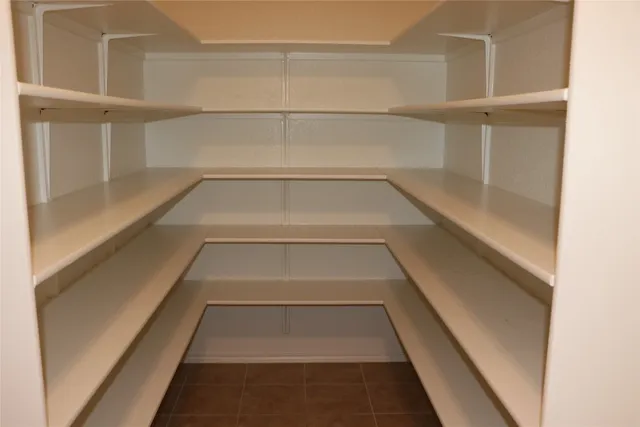 $2,100 | 321 Parrot Tulip View, Pflugerville, TX 78660