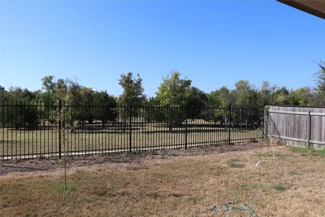 $2,100 | 321 Parrot Tulip View, Pflugerville, TX 78660