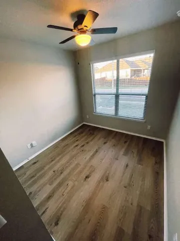 $2,100 | 321 Parrot Tulip View, Pflugerville, TX 78660