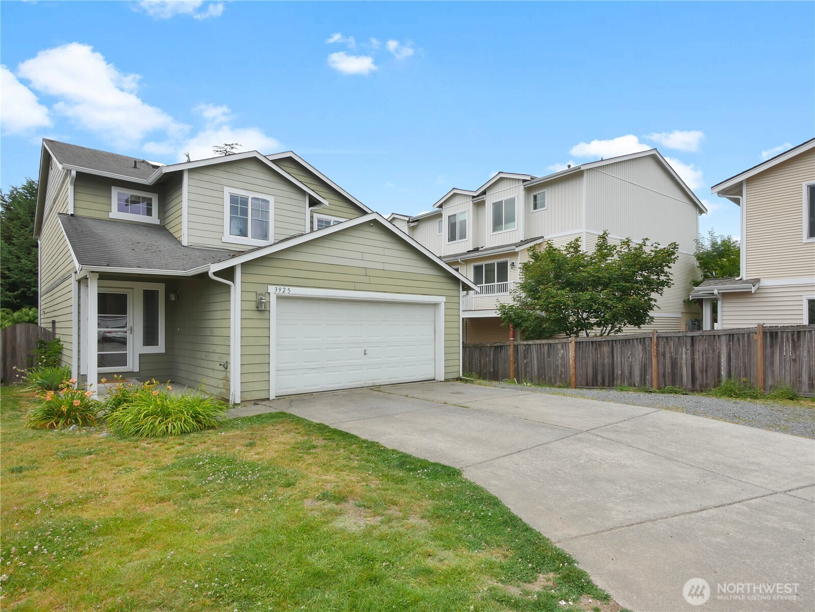 3925 152nd Place Southeast Bothell, WA 98012 - Photo 4 of 30