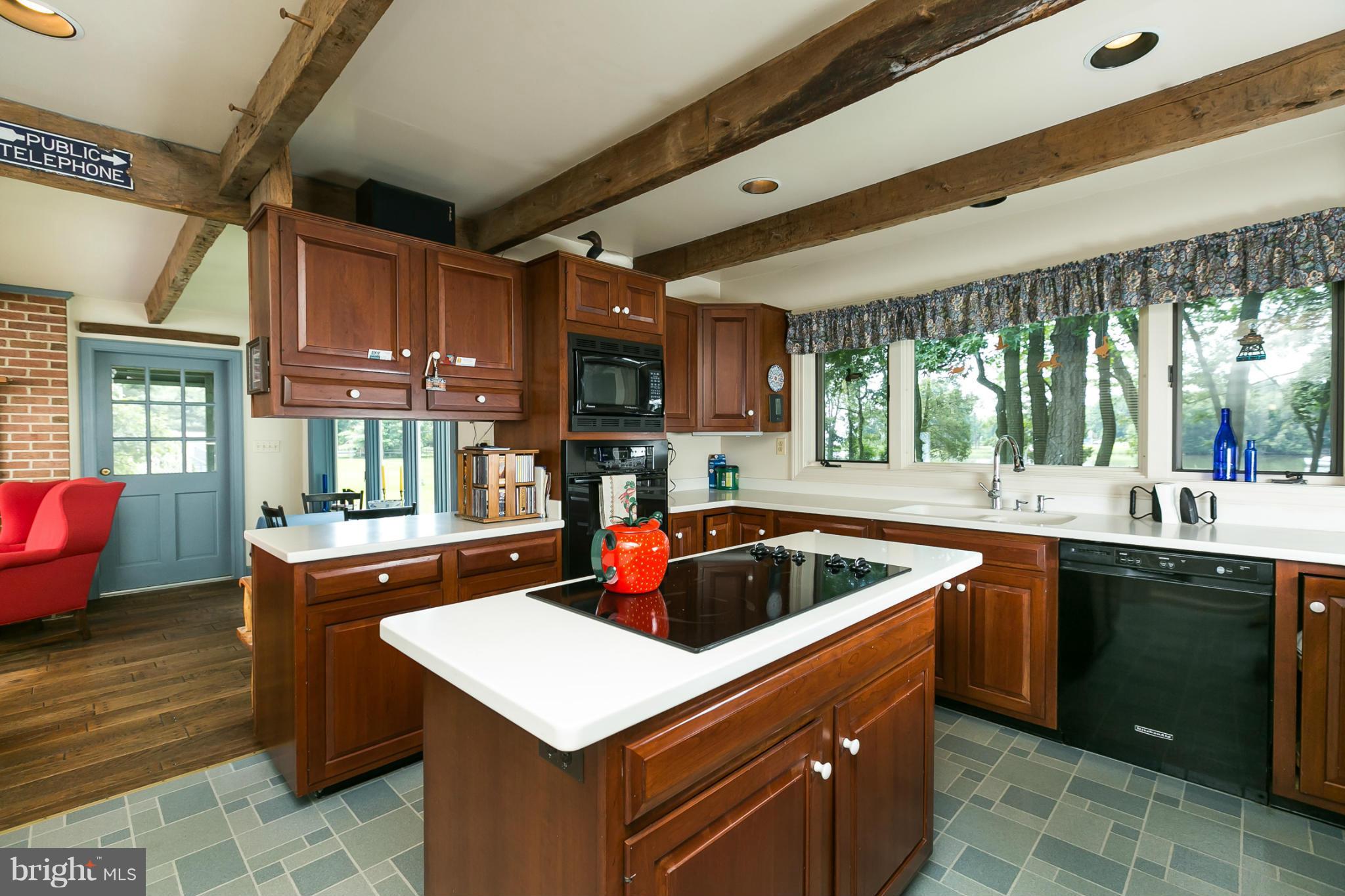 224 Dutcher Road Queenstown, MD 21658 - Photo 6 of 29 Kitchen