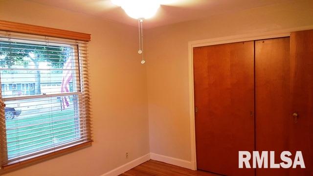 100 Lawrence Street Clinton, IA 52732 - Photo 11 of 14 Gallery Image 11