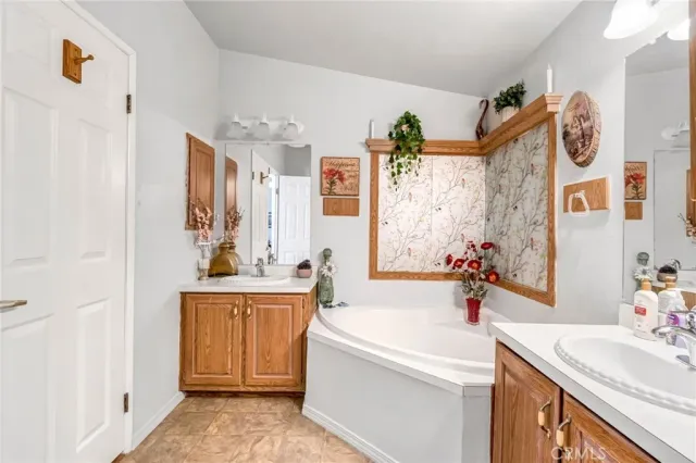 $125,000 | 1218 East Cleveland Avenue, Unit 142, Madera, CA 93638