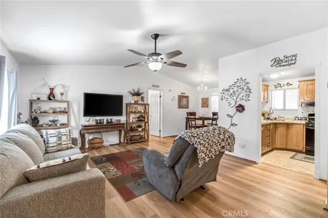 $125,000 | 1218 East Cleveland Avenue, Unit 142, Madera, CA 93638