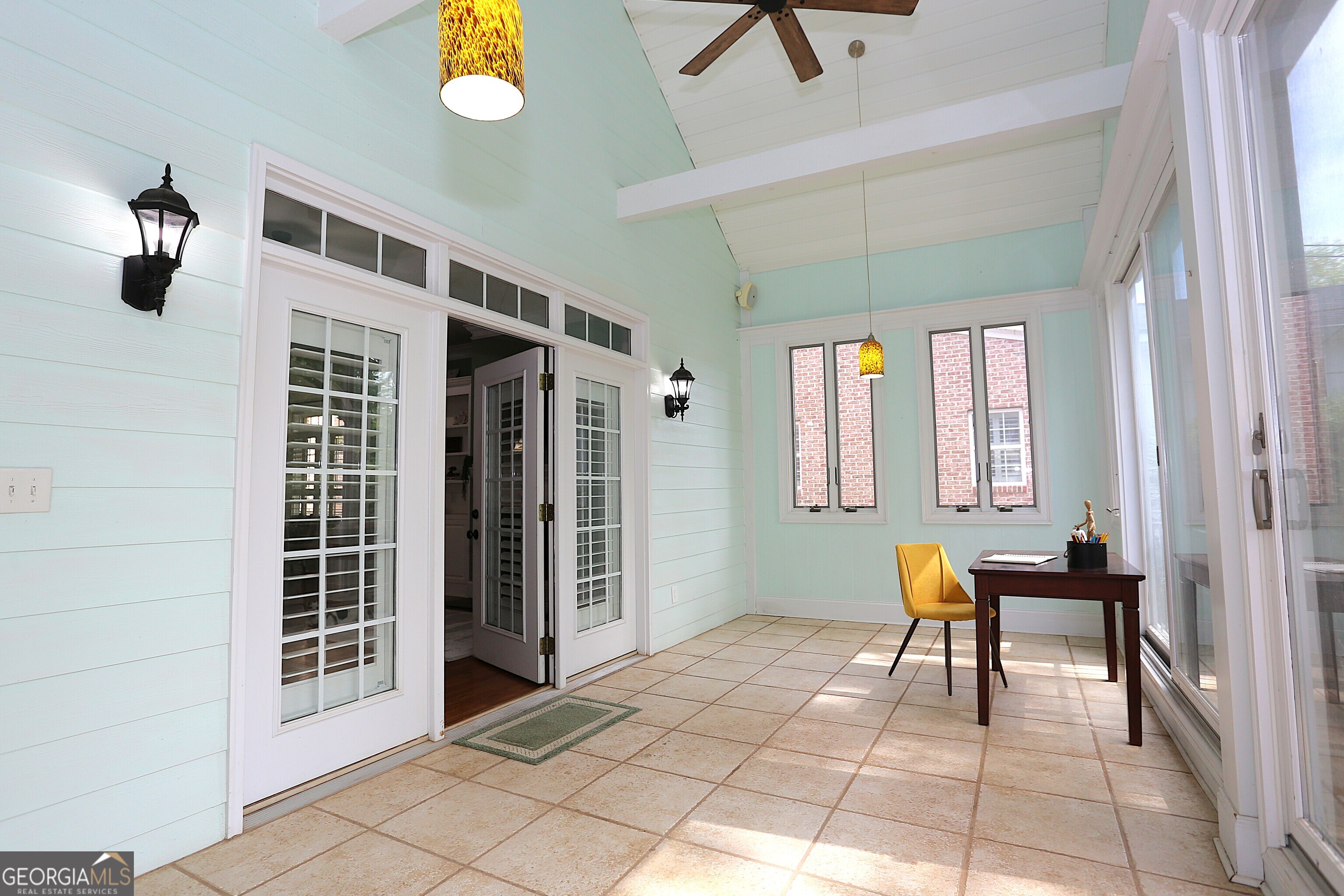 859 Tufthunter Macon, GA 31210 - Photo 28 of 94 a view of a livingroom with furniture and window