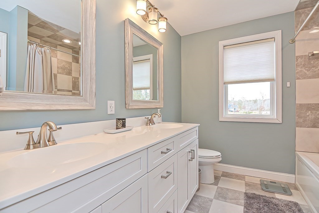 640 Old County Road Westport, MA 02790 - Photo 15 of 26 Gallery Image 15