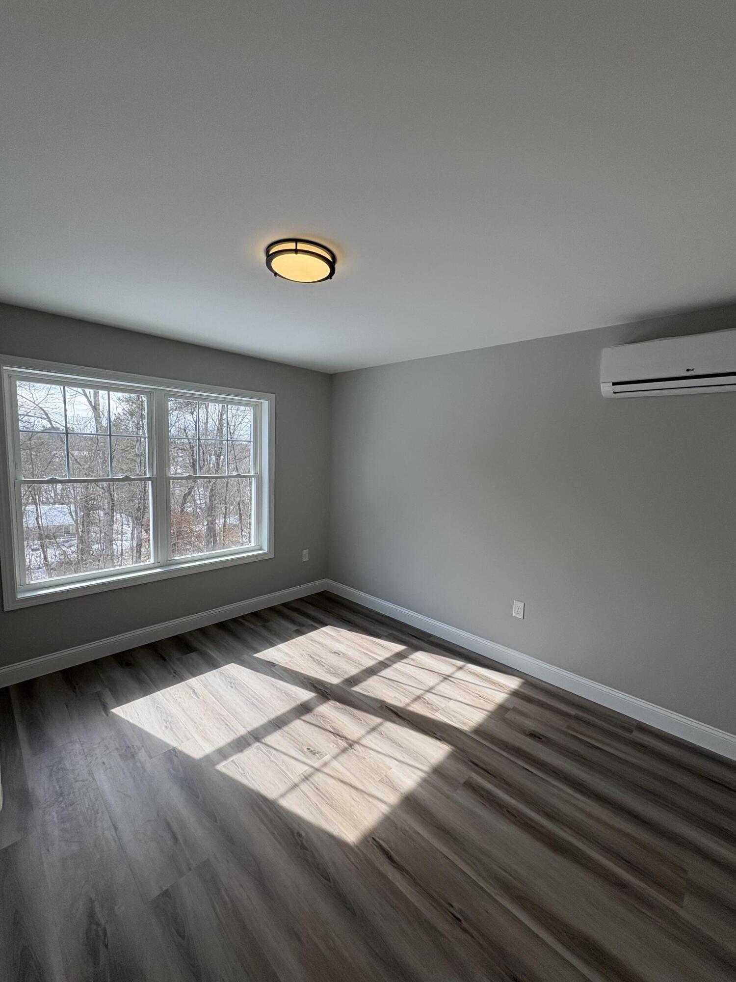 7 Goodwin Street Sanford, ME 04083 - Photo 5 of 18 IMG_8411