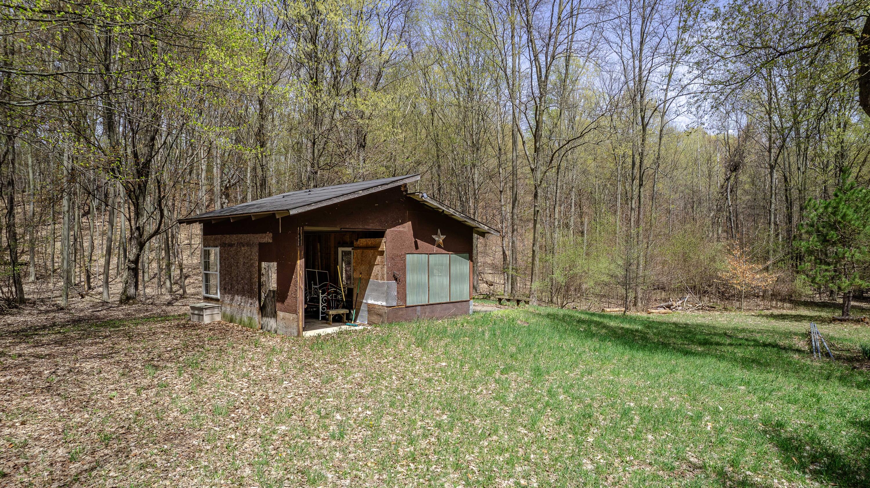 1634 West Hazel Road Hart, MI 49420 - Photo 4 of 35 DJI_0407-HDR