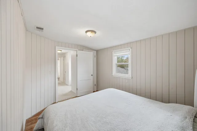 $255,000 | 606 South 10th Street, Olivia, MN 56277