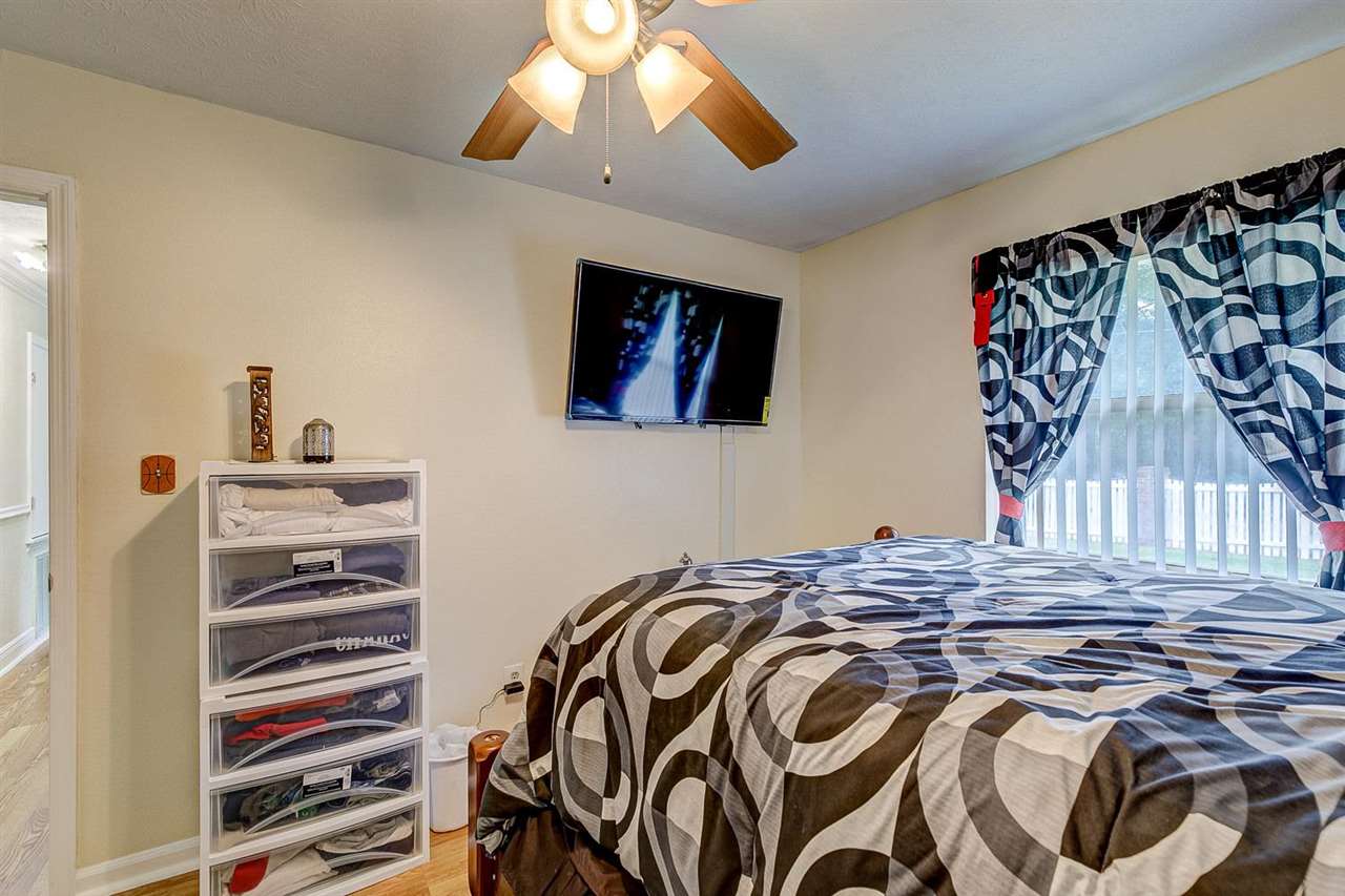 5412 Sullivan Road Tallahassee, FL 32310 - Photo 7 of 33