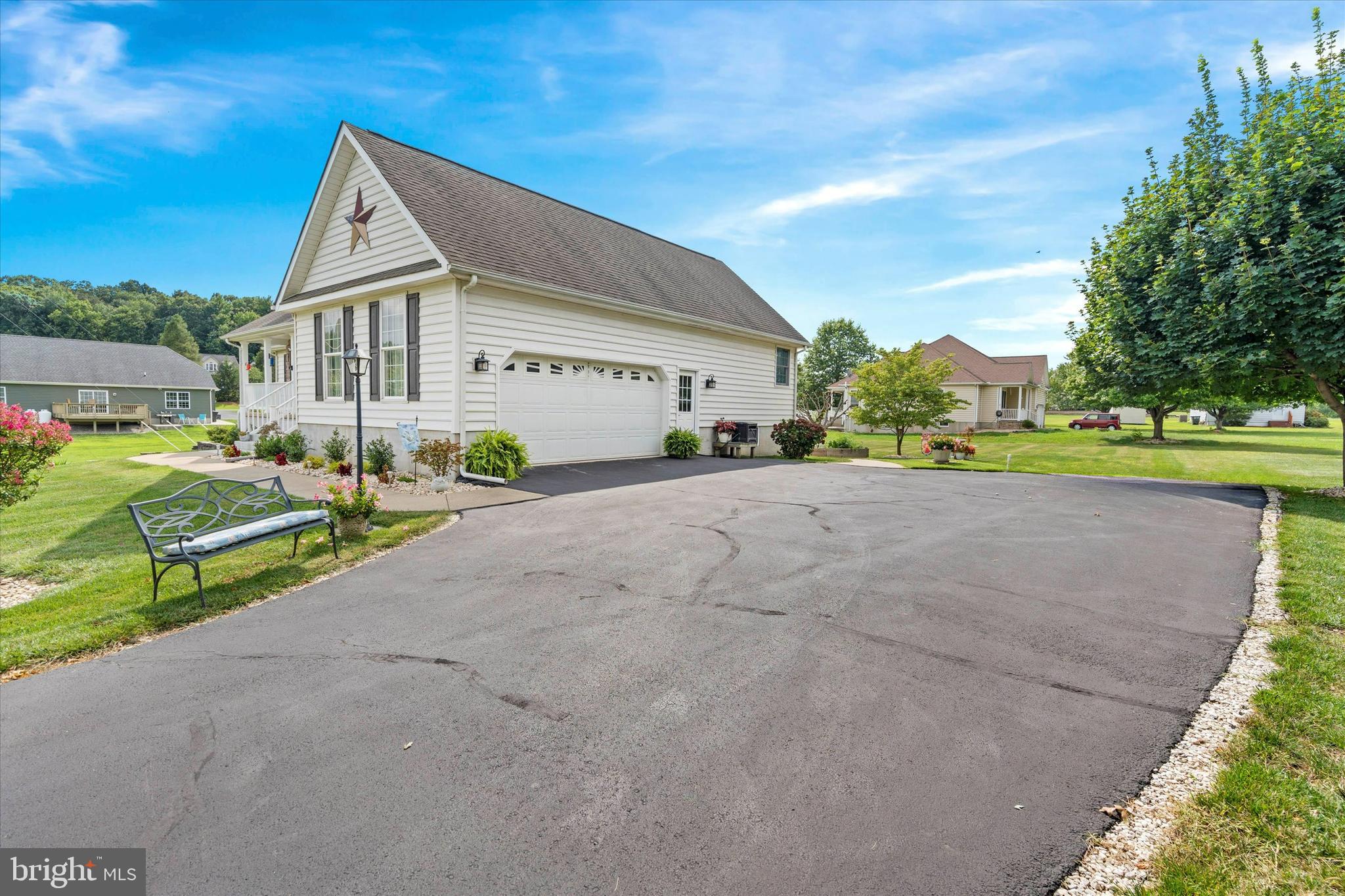 1451 Pond Neck Road Earleville, MD 21919 - Photo 4 of 67 LARGE DRIVEWAY