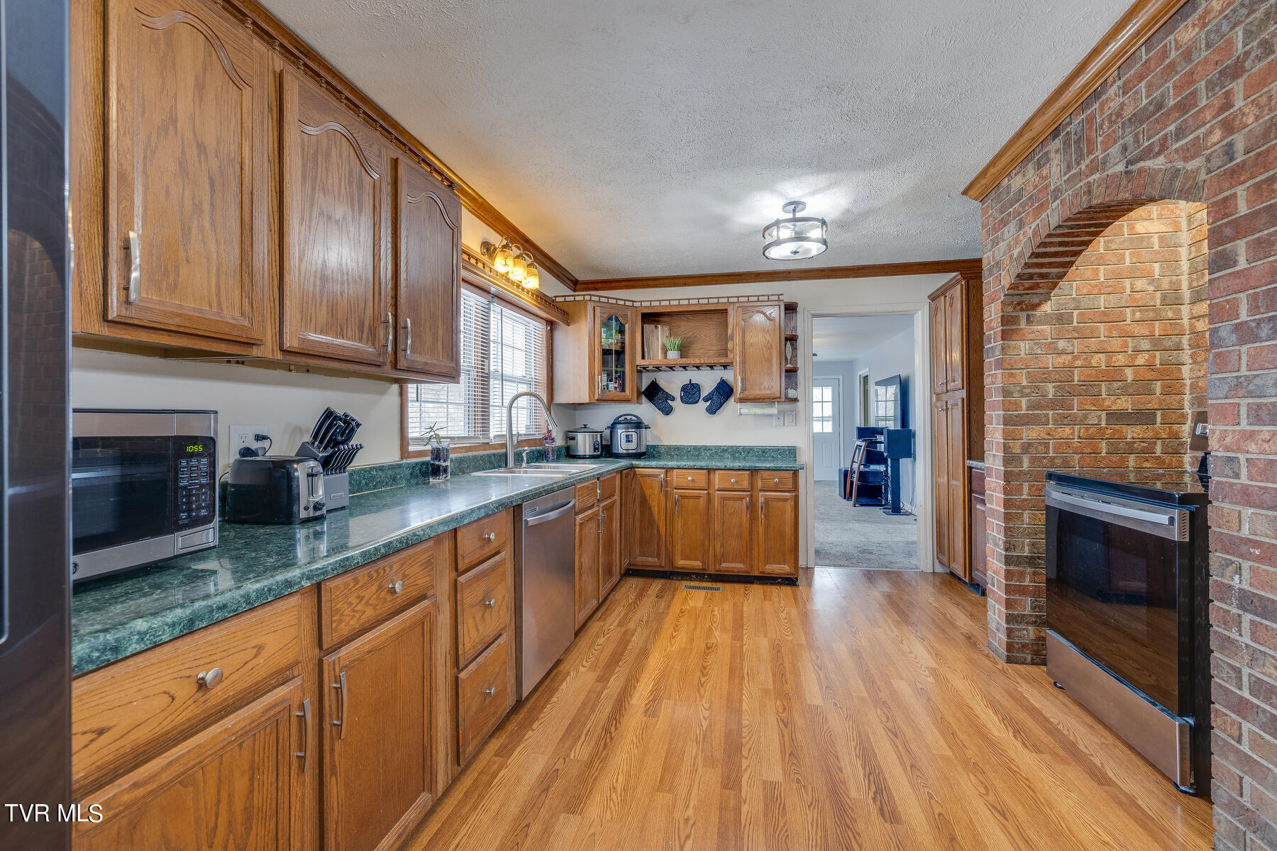 108 John Taylor Road Elizabethton, TN 37643 - Photo 23 of 53 022