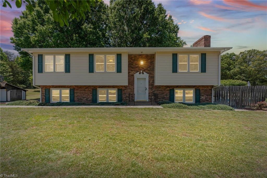 661 Liberty Church Road Mocksville, NC 27028 - Photo 2 of 50