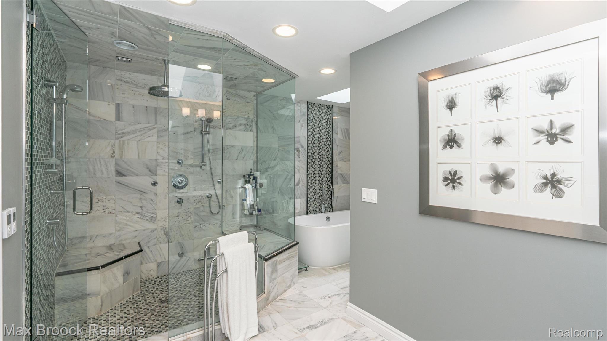 4431 Dow Ridge Road West Bloomfield, MI 48324 - Photo 27 of 52 00__51.jpg