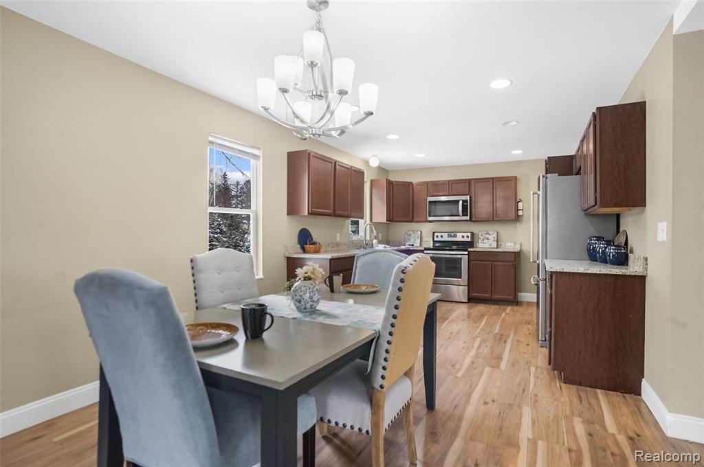 2420 Fisher Road Howell, MI 48855 - Photo 6 of 32 Gallery Image 6