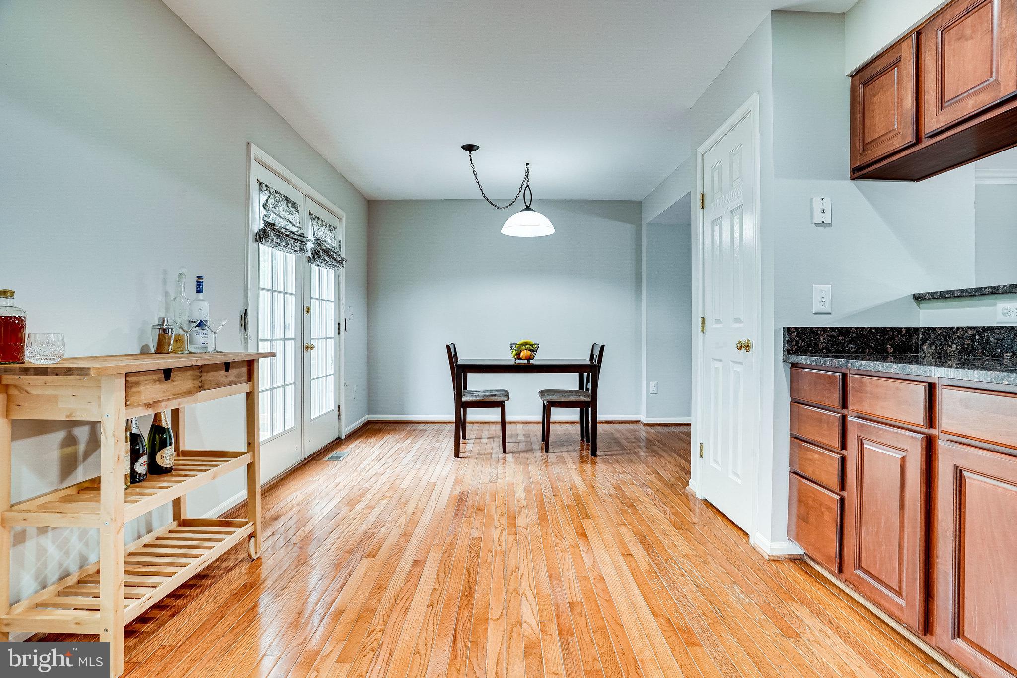 6515 Milva Lane Springfield, VA 22150 - Photo 15 of 40 Kitchen