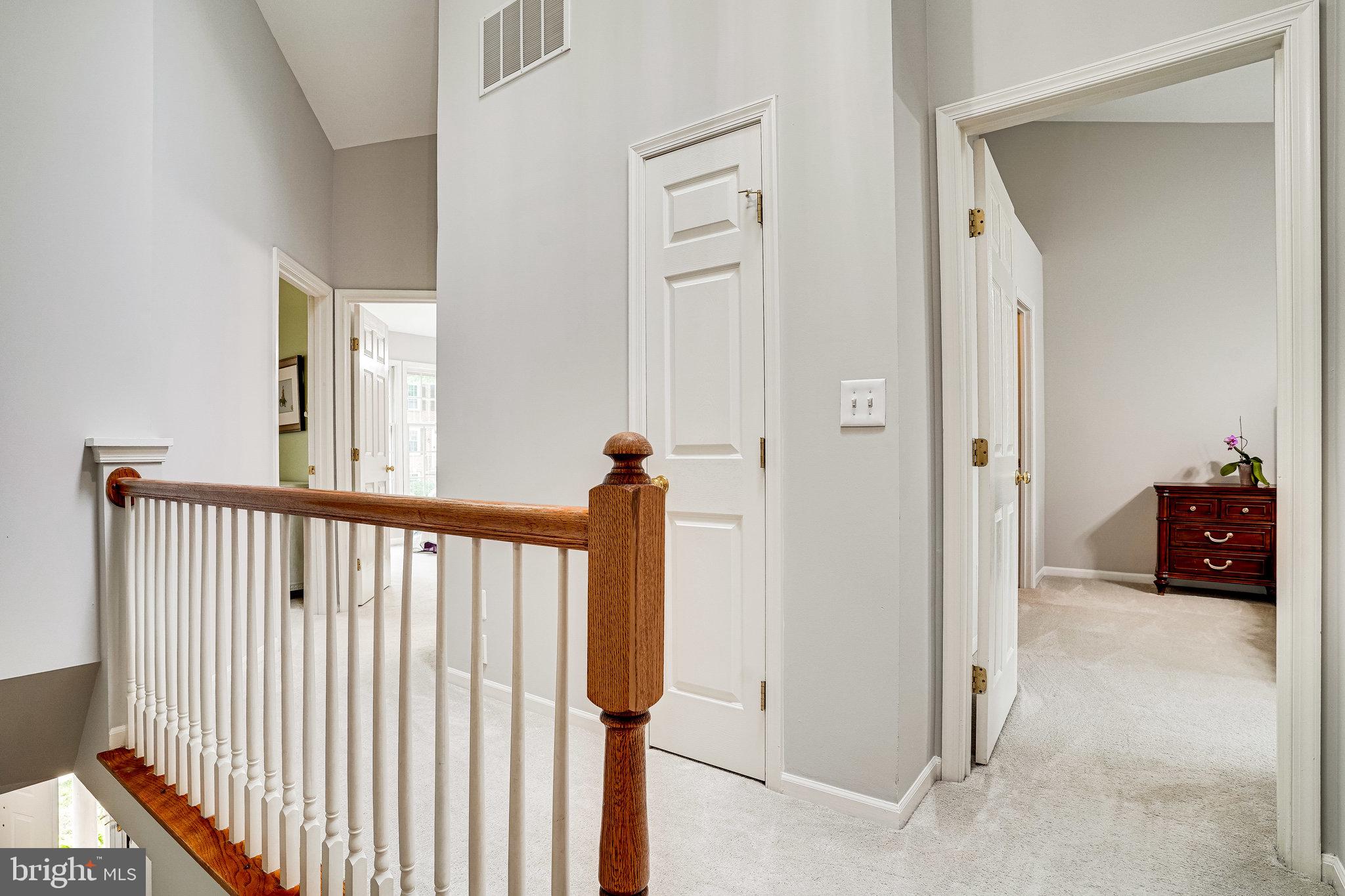 6515 Milva Lane Springfield, VA 22150 - Photo 17 of 40 Upper level