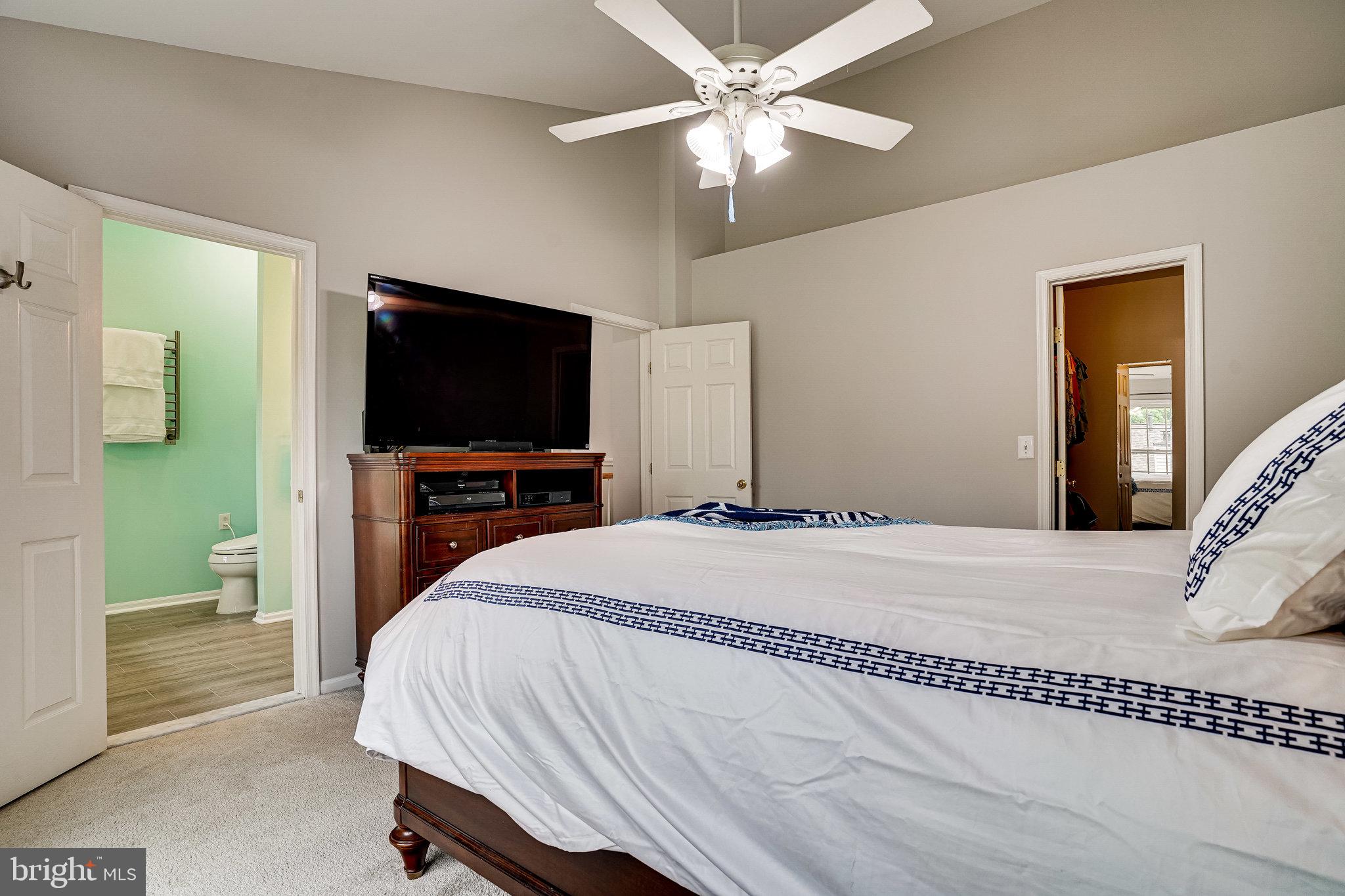 6515 Milva Lane Springfield, VA 22150 - Photo 20 of 40 Primary bedroom