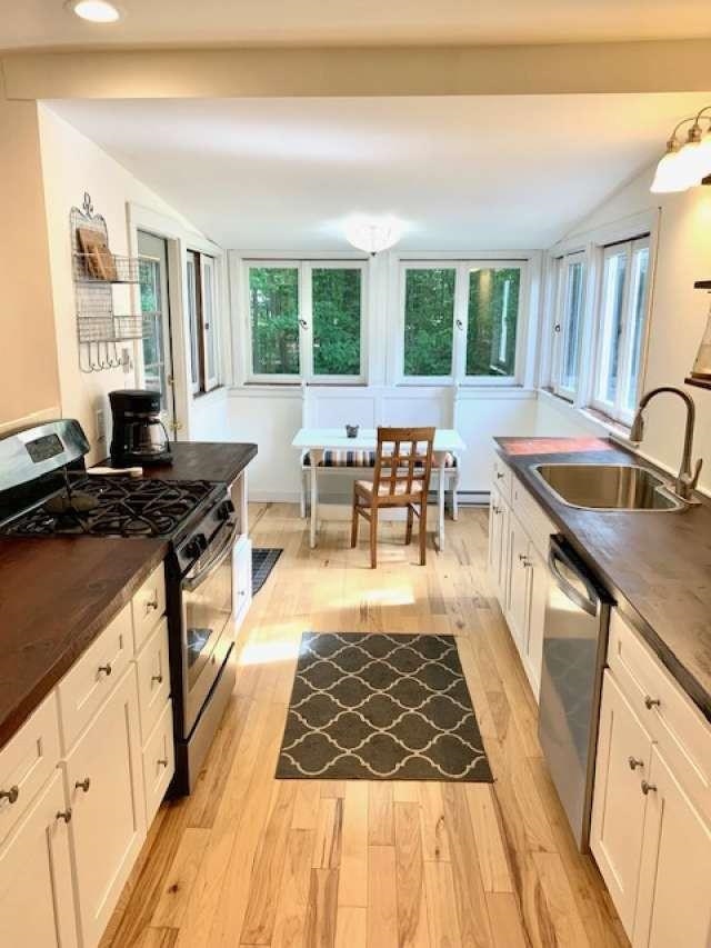 40 Prospect Parkway Burlington, VT 05401 - Photo 3 of 20