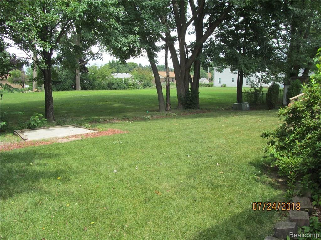 5241 Peekskill Drive Sterling Heights, MI 48310 - Photo 21 of 22 IMG_2992.JPG