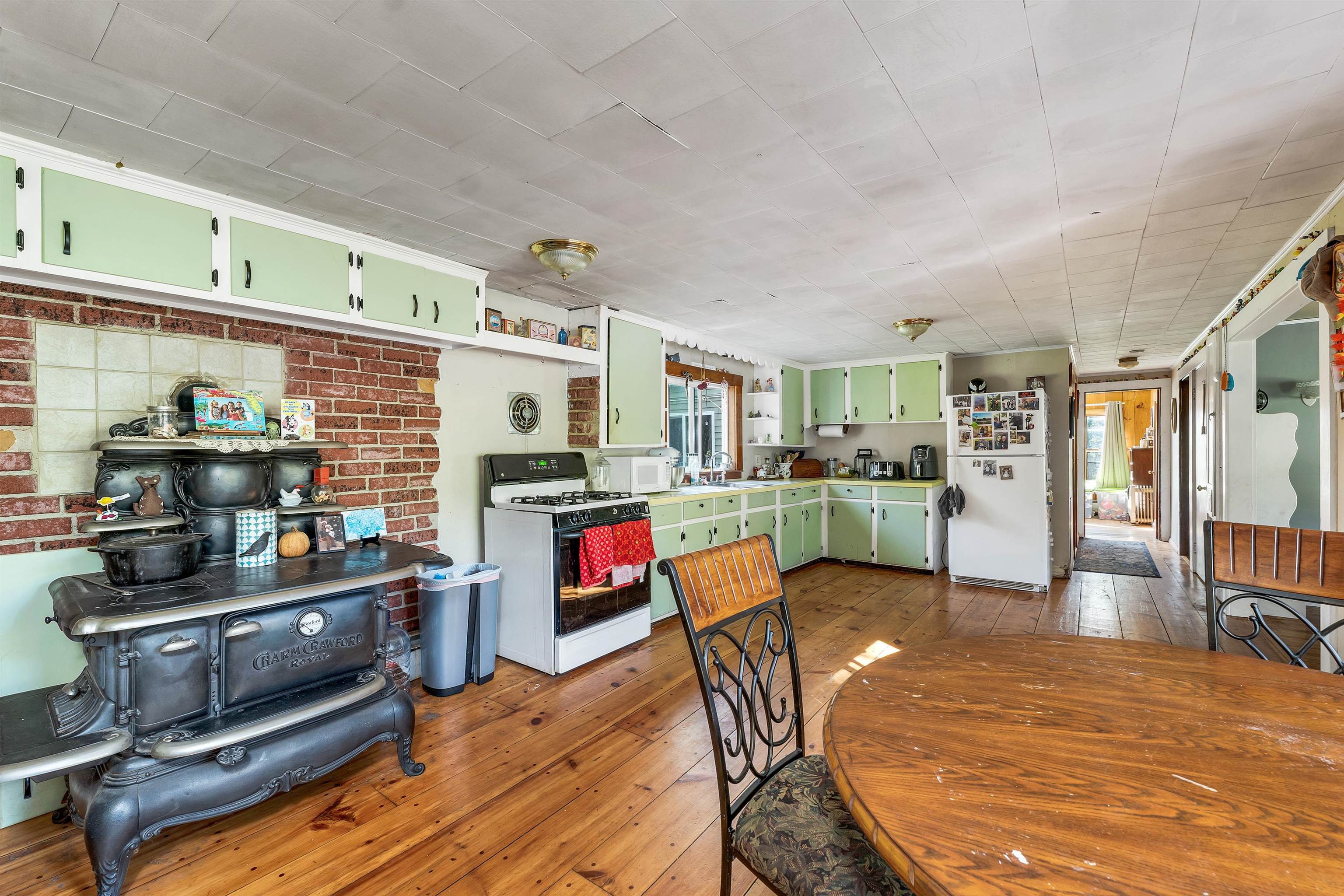 248 Turnpike Road New Ipswich, NH 03071 - Photo 13 of 59 Gallery Image 13