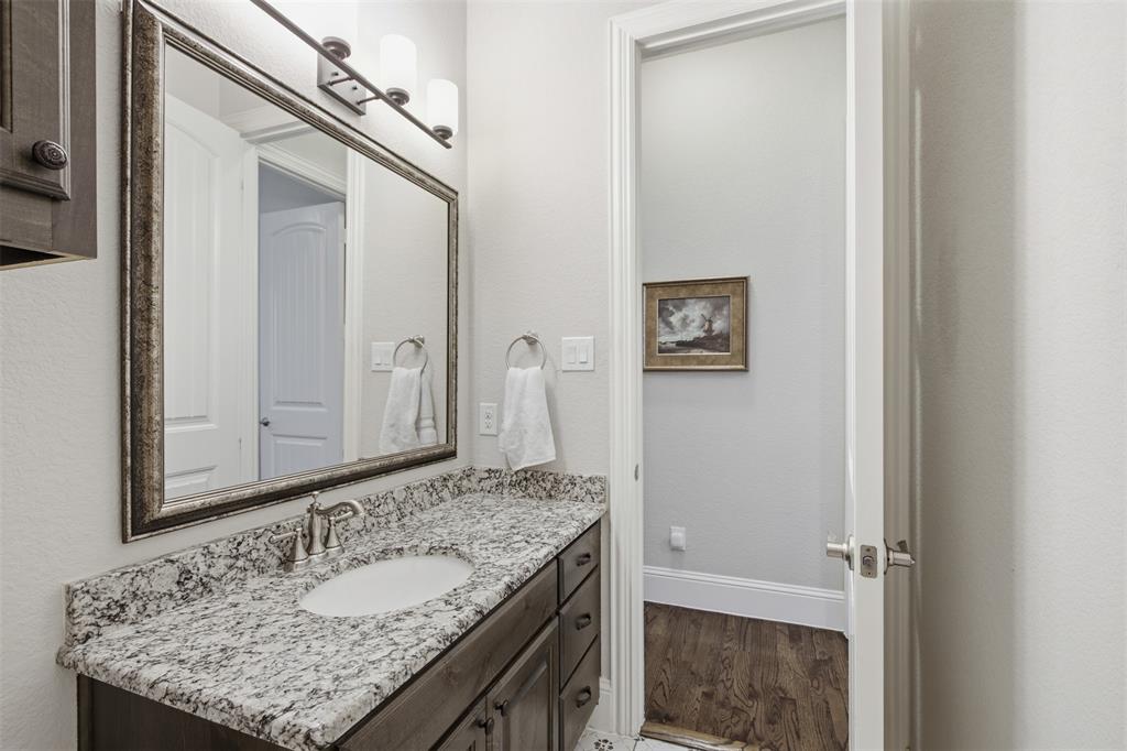 13830 Vera Cruz Road Frisco, TX 75035 - Photo 9 of 40 Gallery Image 9