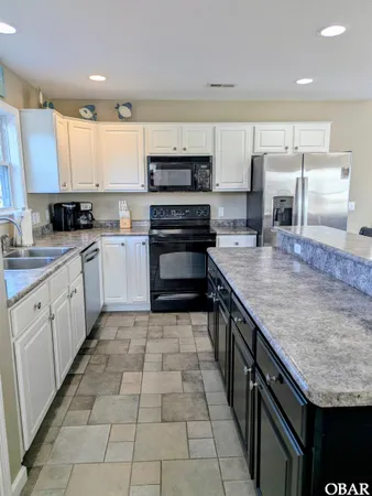 $789,900 | 522 West Archdale Street, Kill Devil Hills, NC 27948