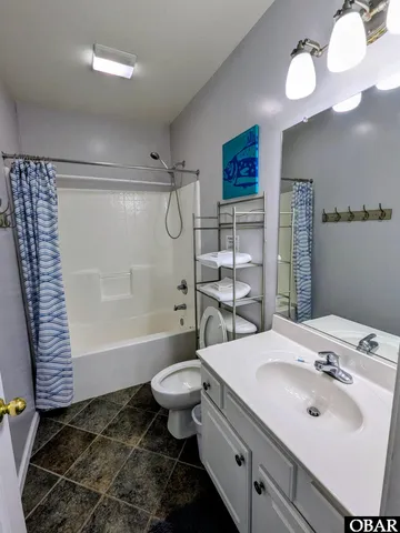 $799,900 | 522 West Archdale Street, Kill Devil Hills, NC 27948