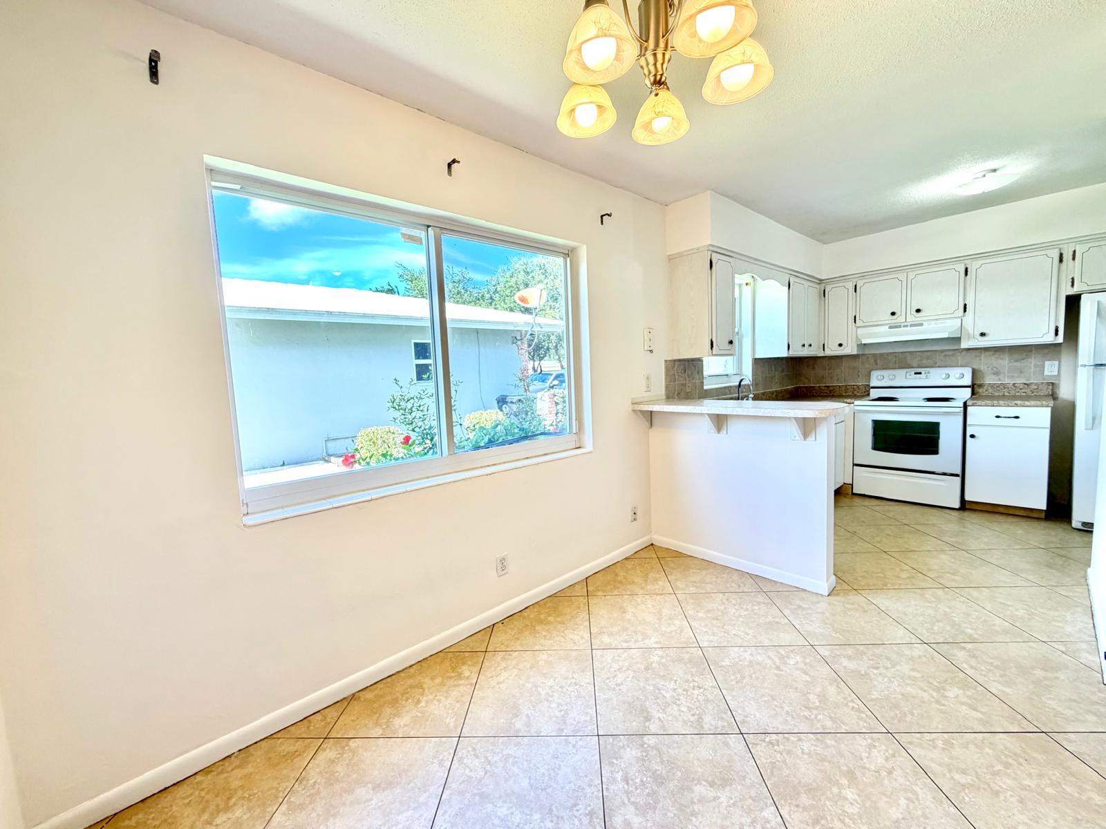 4731 Northeast 21st Terrace, Unit 2 Lighthouse Point, FL 33064 - Photo 21 of 29 4ee7c271-987b-4a3e-abd2-f90b9c75e81a